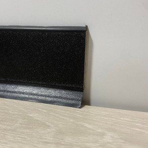 Плинтус Dollken S-60 цвет 1001, 2575x60x15