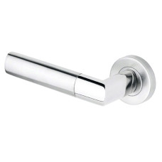 https://house-expert.com.ua/image/cache/catalog/metal-bud-furnitura/metal-bud-bold-nerj-stihl-4-1000x1000-46x46.jpg