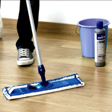 https://house-expert.com.ua/image/cache/catalog/quick-step-ripeir-kit/quick-step-qscleaningkit-2-46x46.jpg